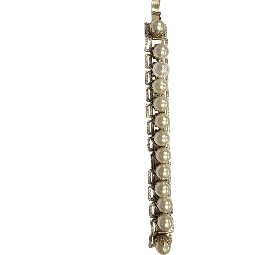 Vintage Faux Pearl Beaded Link Bangle Bracelet Gold Tone Box Clasp